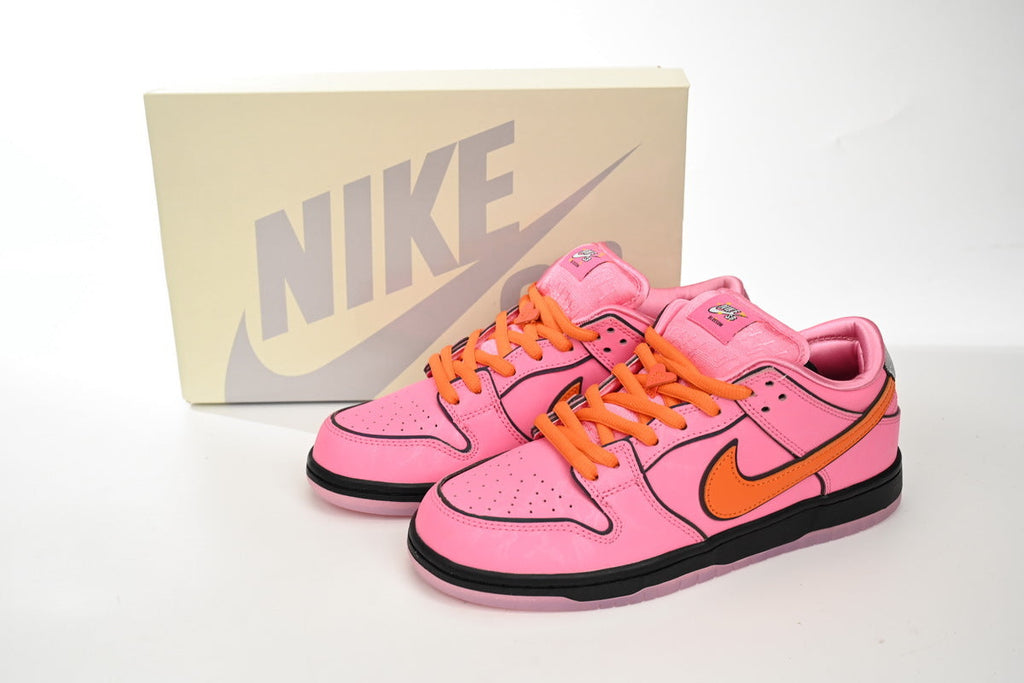 The Powerpuff Girls x Dunk Low Pro SB QS 'Blossom' Reps Sneaker FD2631-600