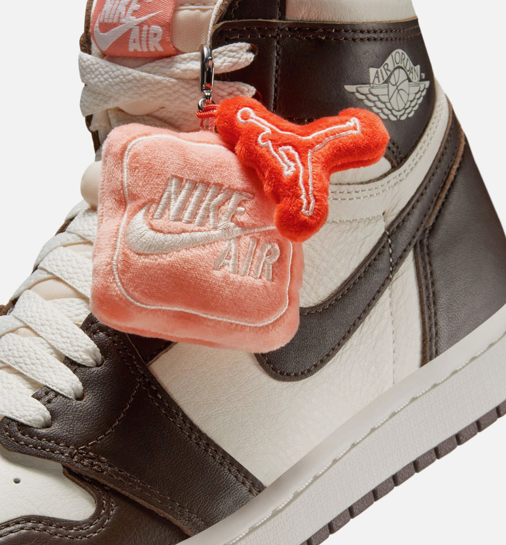 Air Jordan 1 Retro High OG Women's Lifestyle Shoes - Baroque Brown/Light Madder Root/Sail