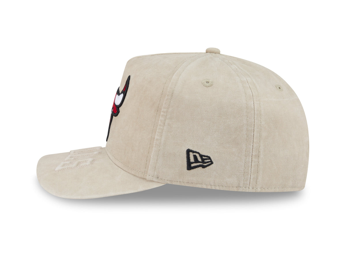 New Era 950 A Frame Pinch Crown Chicago Bulls Black Friday Snapback Hat