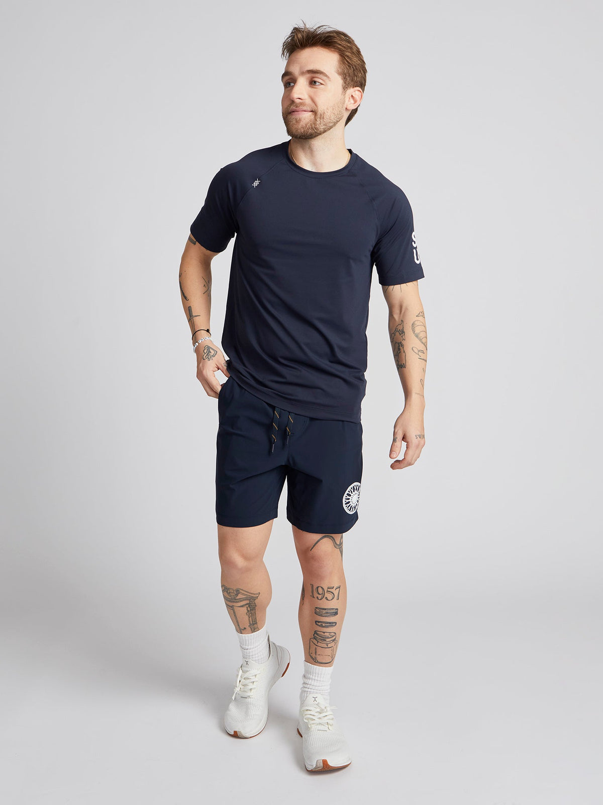 REIGN SHORT SLEEVE