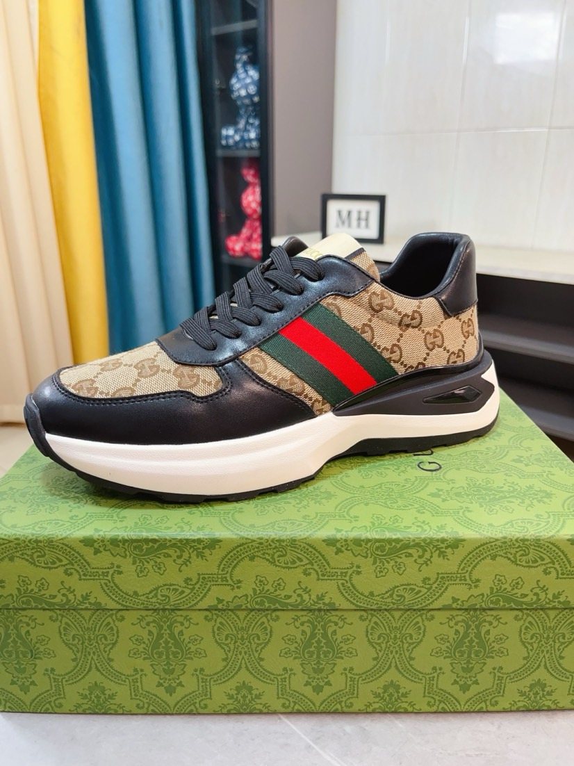 Gucci Men's Low-Top Sneakers